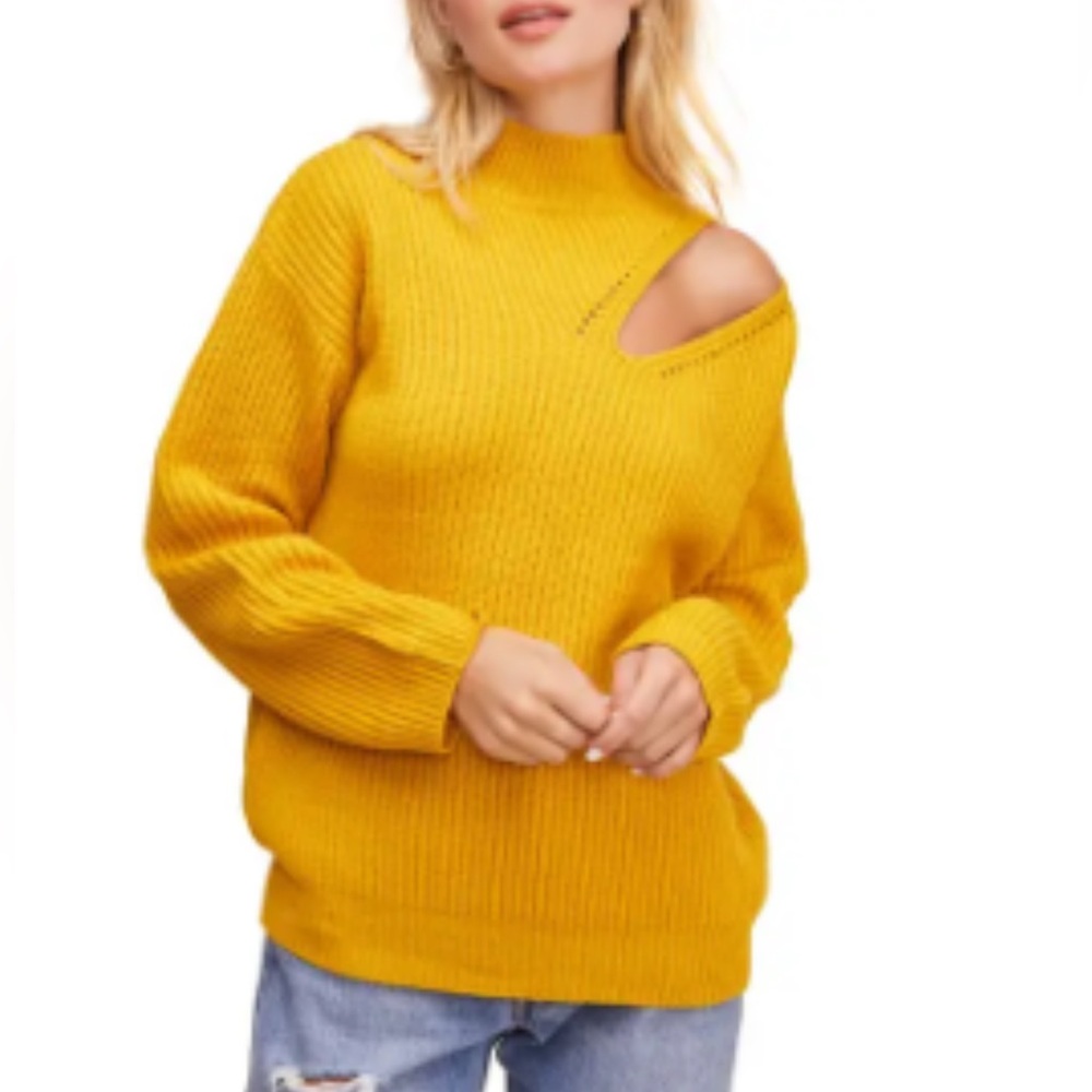 ASTR the Label, cutout turtleneck sweater in Yellow/Gold